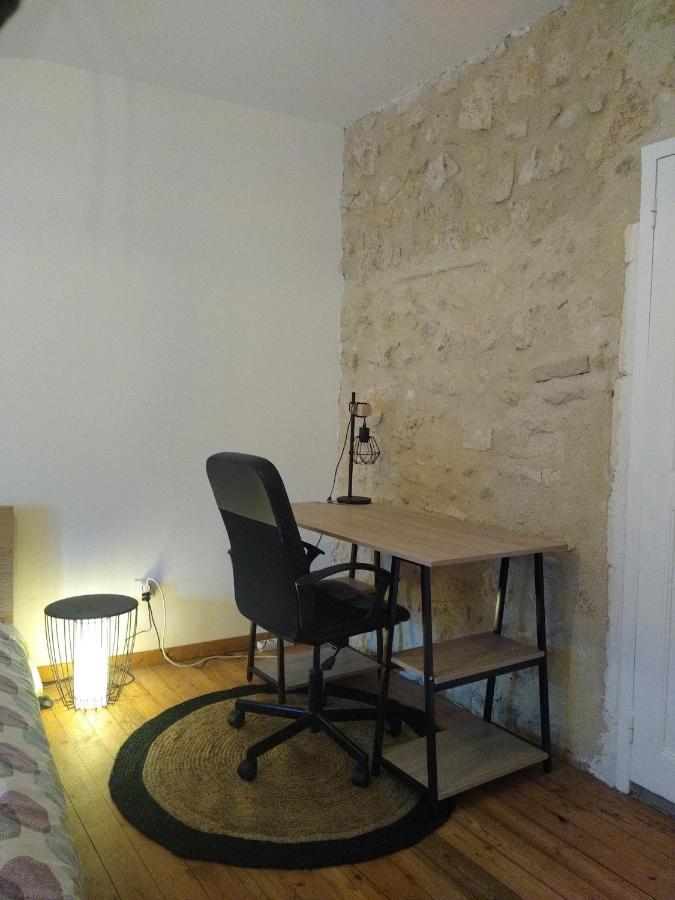 Chambre Privee - Pierrelatte Ngoại thất bức ảnh